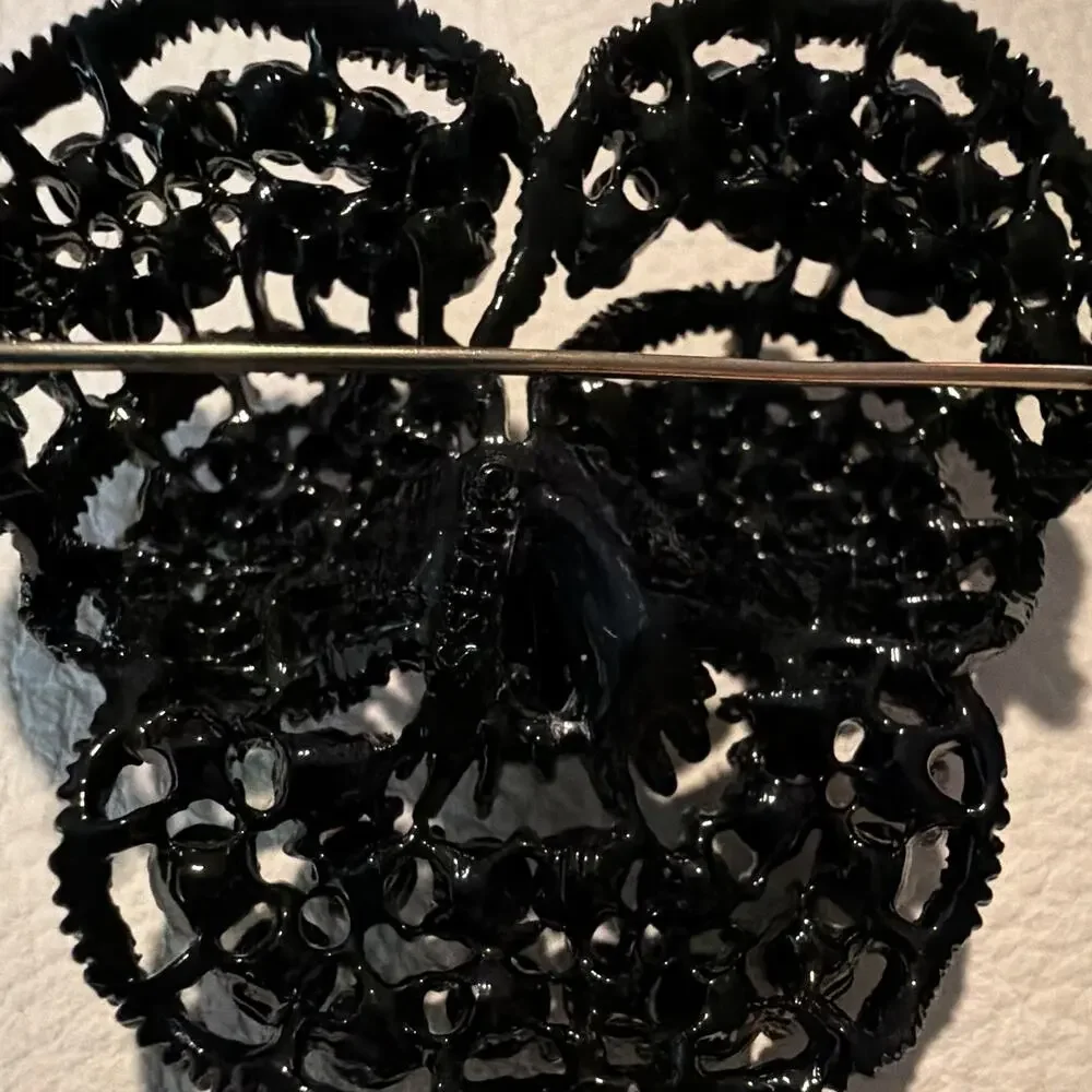 Albert Weiss weiss black
